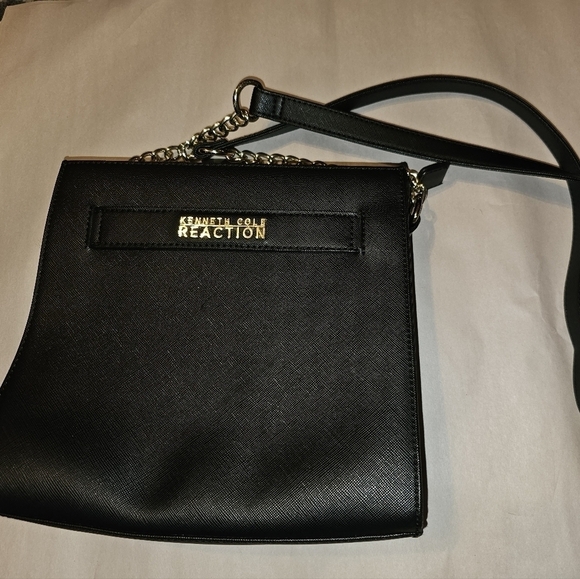 Kenneth Cole Reaction Chain Crossbody Bag - Picture 1 of 8